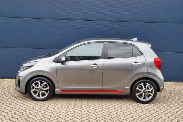 Kia Picanto (2021) thumbnail 2
