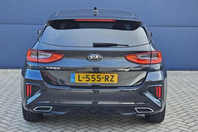 Kia Ceed (2021) thumbnail 6