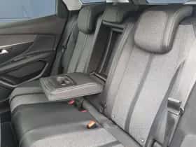 Peugeot 3008 (2017) thumbnail 12