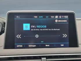 Peugeot 3008 (2017) thumbnail 22