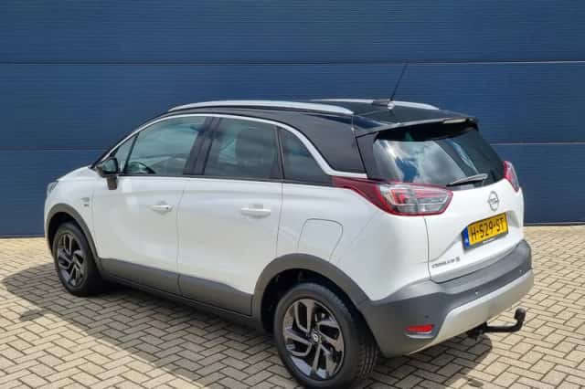 Opel Crossland X (2020) thumbnail 3