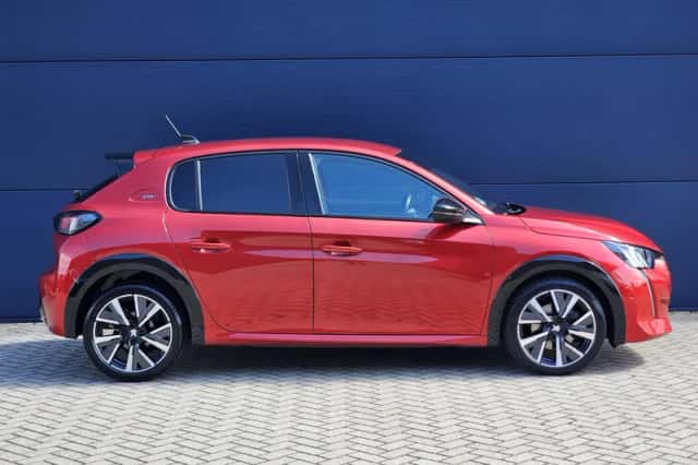 Peugeot 208 (2021) thumbnail 4