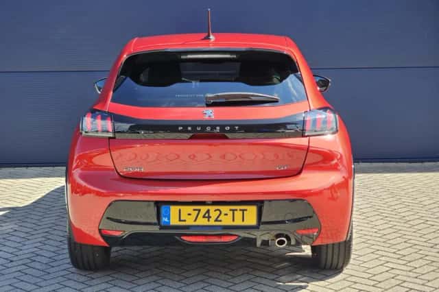 Peugeot 208 (2021) thumbnail 6