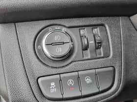 Opel Karl (2018) thumbnail 21