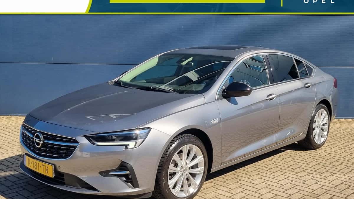 Opel Insignia (2021) — foto 1