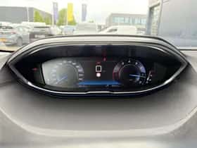 Peugeot 3008 (2020) thumbnail 11
