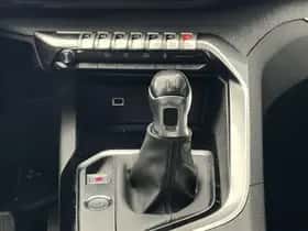 Peugeot 3008 (2020) thumbnail 32