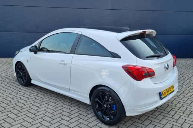Opel Corsa (2016) thumbnail 3