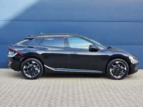 Kia EV6 (2025) thumbnail 2