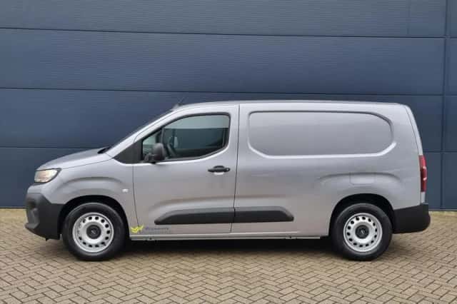 Opel Combo (2025) thumbnail 2