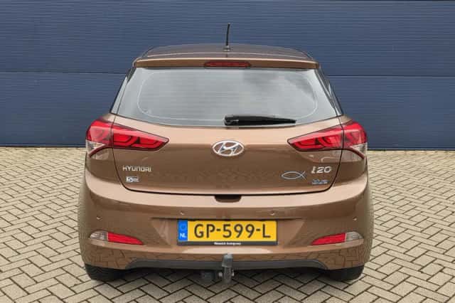 Hyundai i20 (2015) thumbnail 4