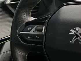 Peugeot e-208 (2022) thumbnail 21