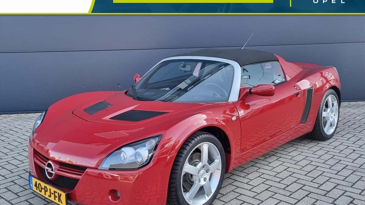 Opel Speedster (2004) — foto 1