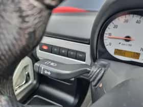 Opel Speedster (2004) thumbnail 19