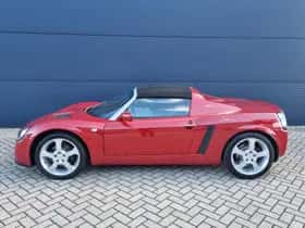 Opel Speedster (2004) thumbnail 4