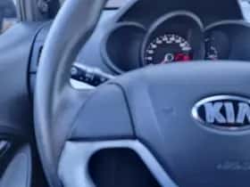 Kia Picanto (2014) thumbnail 13