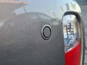 Kia Picanto (2014) thumbnail 23