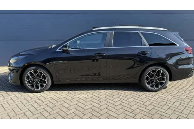 Kia Ceed Sportswagon (2025) thumbnail 6