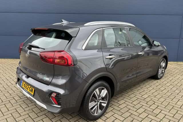 Kia Niro (2021) thumbnail 3