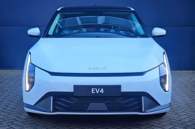 Kia EV4 (2026) thumbnail 5