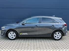 Kia Ceed (2025) thumbnail 4