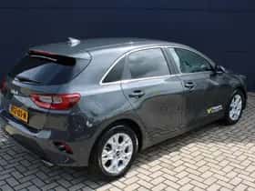 Kia Ceed (2025) thumbnail 6