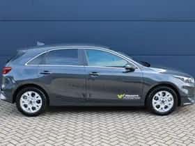 Kia Ceed (2025) thumbnail 7
