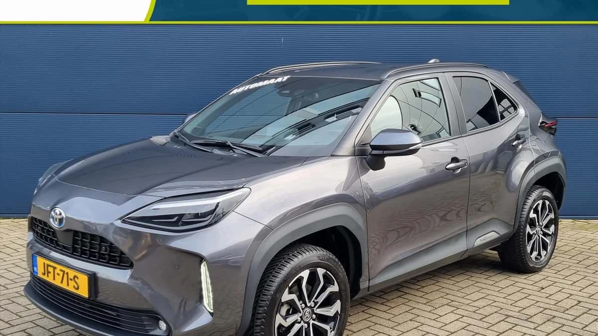 Toyota Yaris Cross (2024) — foto 1