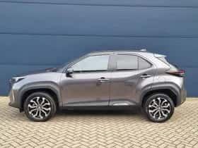Toyota Yaris Cross (2024) thumbnail 2