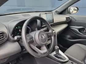 Toyota Yaris Cross (2024) thumbnail 9