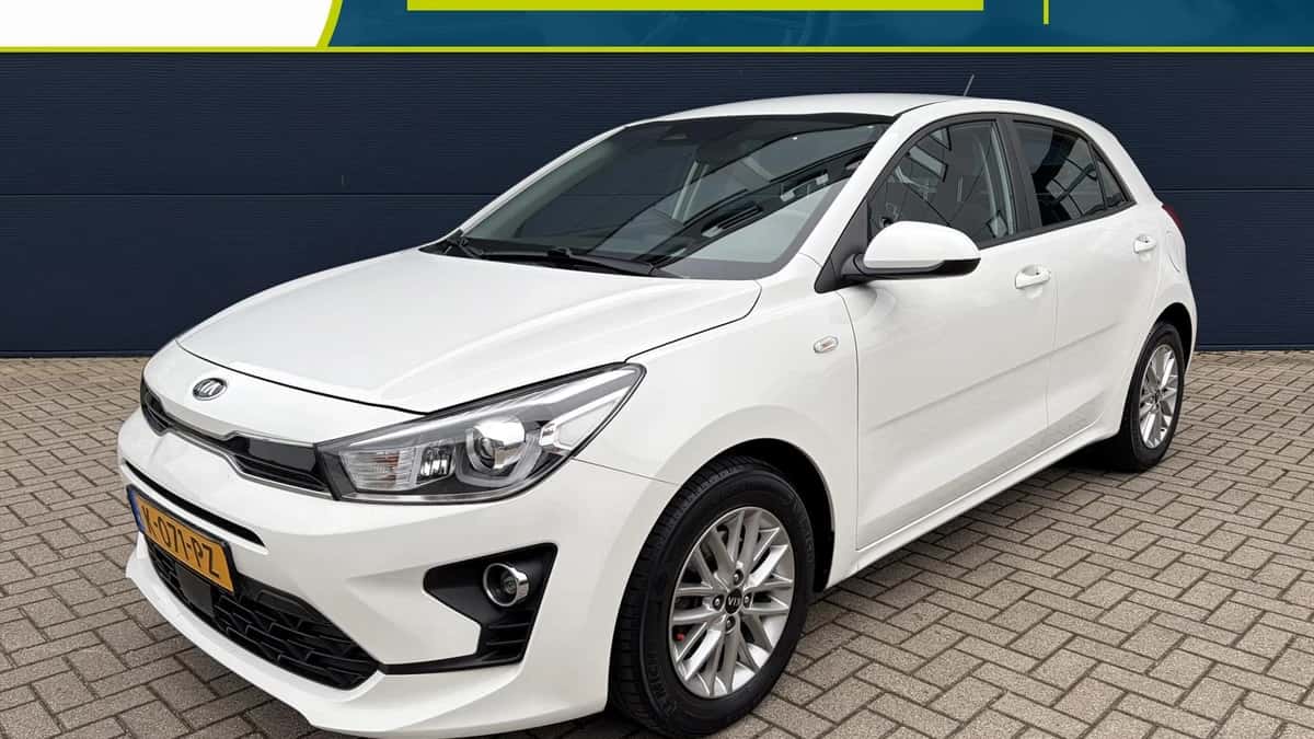 Kia Rio (2021) — foto 1