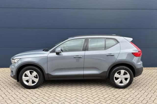 Volvo XC40 (2020) thumbnail 4