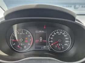 Kia Picanto (2024) thumbnail 12