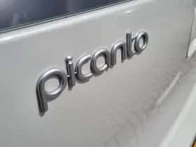 Kia Picanto (2024) thumbnail 25