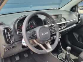 Kia Picanto (2024) thumbnail 9