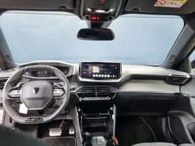Peugeot 2008 (2024) thumbnail 11