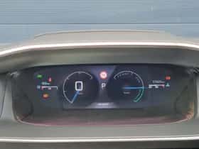 Peugeot 2008 (2024) thumbnail 9