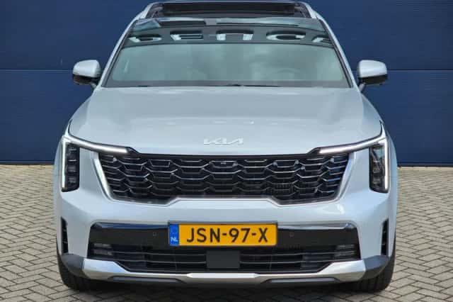 Kia Sorento (2026) thumbnail 2