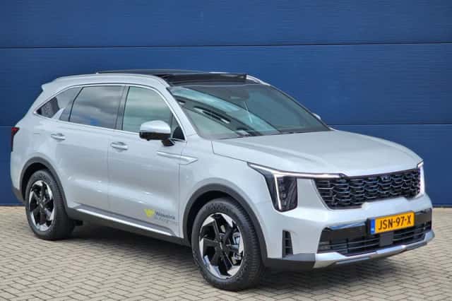 Kia Sorento (2026) thumbnail 3