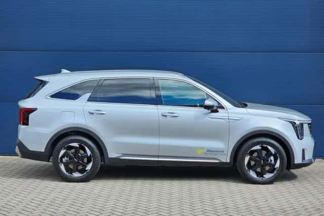Kia Sorento (2026) thumbnail 4