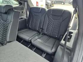 Kia Sorento (2026) thumbnail 32