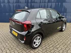 Kia Picanto (2025) thumbnail 4