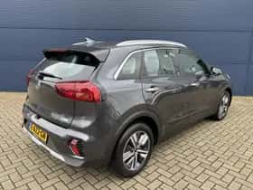 Kia Niro (2021) thumbnail 3