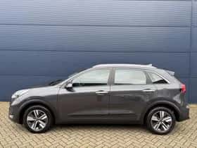 Kia Niro (2021) thumbnail 5