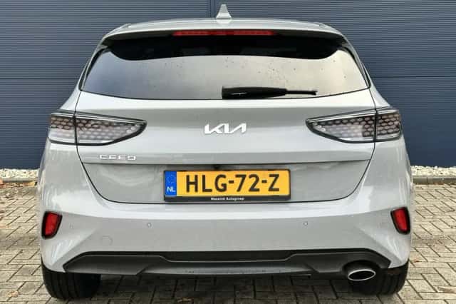 Kia Ceed (2025) thumbnail 6