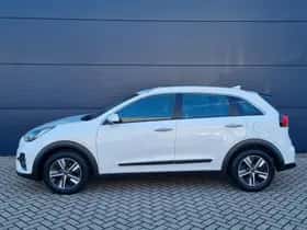 Kia Niro (2021) thumbnail 2