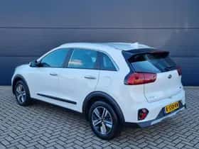 Kia Niro (2021) thumbnail 3