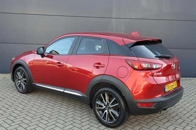 Mazda CX-3 (2015) thumbnail 3