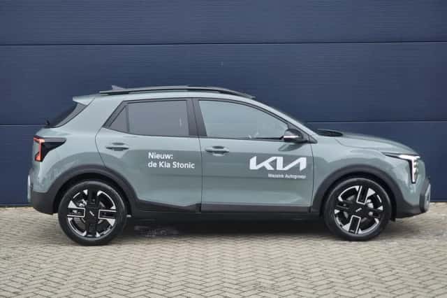 Kia Stonic (2026) thumbnail 4