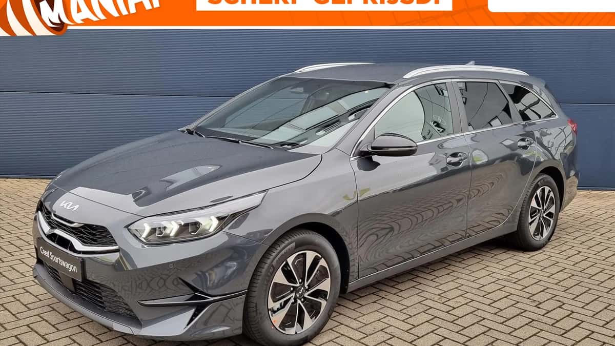 Kia Ceed Sportswagon (2025) — foto 1